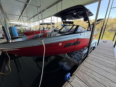 BOATZON | Malibu Boats 25 LSV 2022