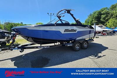 BOATZON | Malibu Boats M220 2021