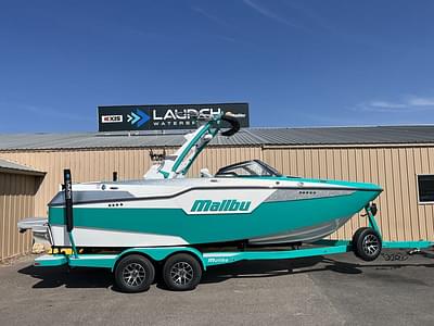 BOATZON | Malibu Boats M220 2023