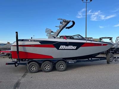 BOATZON | Malibu Boats M240 2022 BOATZON | Malibu Boats M240 2022