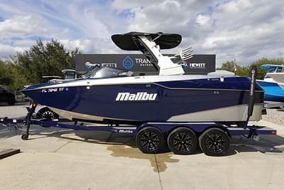 BOATZON | Malibu Boats M240 2022