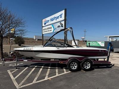 BOATZON | Malibu Boats Response LXi 2004