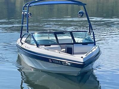 BOATZON | Malibu Boats Sunscape 21V 2002 BOATZON | Malibu Boats Sunscape 21V 2002
