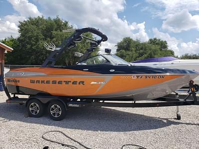 BOATZON | Malibu Boats VLX WAKESETTER 2015
