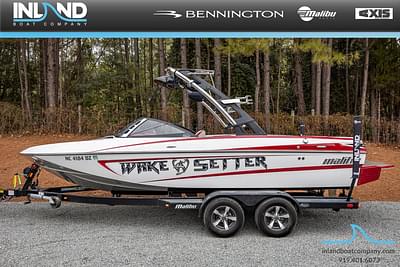 BOATZON | Malibu Boats Wakesetter 21 VLX 2013