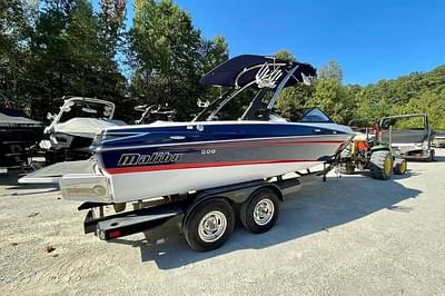 BOATZON | Malibu Boats Wakesetter 21 VLX 2014