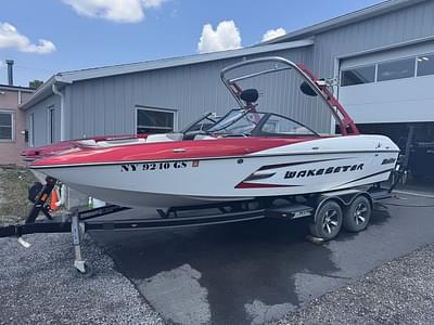 BOATZON | Malibu Boats Wakesetter MXZ 22 2014