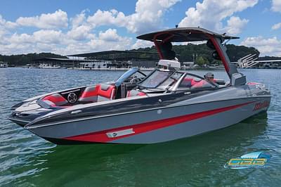 BOATZON | Malibu M235 2019