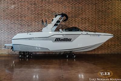 BOATZON | Malibu M240 2021 BOATZON | Malibu M240 2021