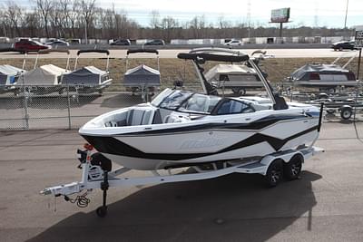 BOATZON | Malibu Wakesetter 22 LSV 2024