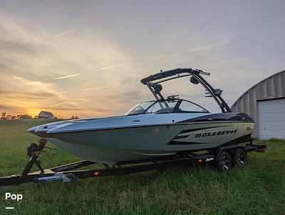 BOATZON | Malibu Wakesetter 22MXZ BOATZON | Malibu Wakesetter 22MXZ