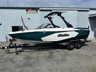 BOATZON | Malibu Wakesetter 23 LSV 2025