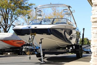 BOATZON | Malibu Wakesetter 24 MXZ 2013