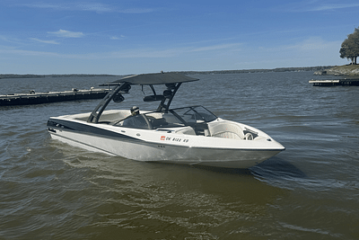 BOATZON | Malibu WAKESETTER 247 LSV 2015 BOATZON | Malibu WAKESETTER 247 LSV 2015