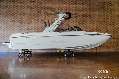 BOATZON | Malibu Wakesetter Lsv 23 2025 BOATZON | Malibu Wakesetter Lsv 23 2025