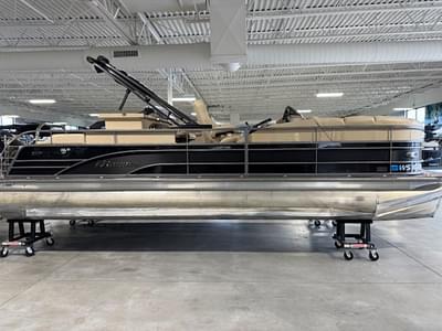 BOATZON | Manitou 23 SHP SES 2016 BOATZON | Manitou 23 SHP SES 2016