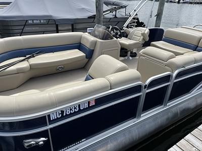 BOATZON | Manitou Aurora 22 RF Twin Tube 2018 BOATZON | Manitou Aurora 22 RF Twin Tube 2018