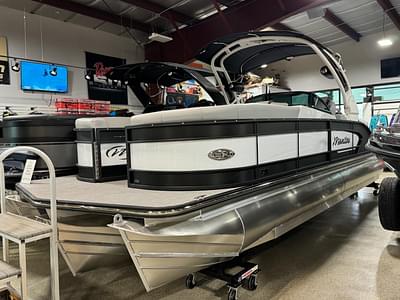 BOATZON | 2025 Manitou LX 25 RFXW