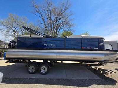 BOATZON | Manitou Oasis VP Tri Toon 2019 BOATZON | Manitou Oasis VP Tri Toon 2019