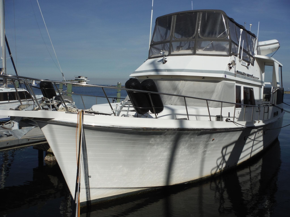 1987 Marine Trader Trade Winds 47 - Sold Boat