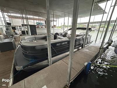 BOATZON | Massimo Marine P23