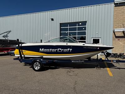 BOATZON | 2006 MasterCraft MariStar 200