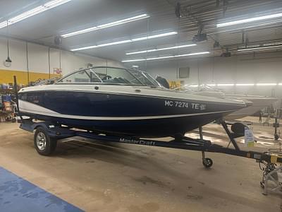 BOATZON | MasterCraft MariStar 200 2008