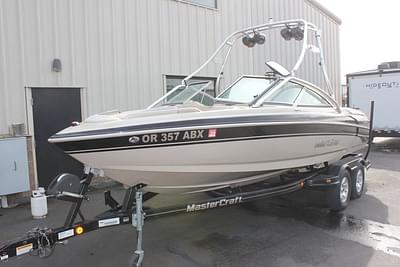 BOATZON | Mastercraft Maristar 210 2005