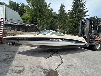BOATZON | Mastercraft Maristar 225 VRS 1996 BOATZON | Mastercraft Maristar 225 VRS 1996