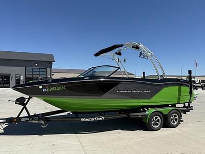 BOATZON | MasterCraft NXT 22 2017