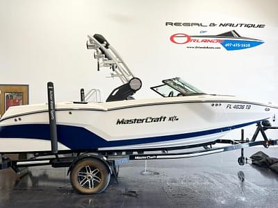 BOATZON | 2022 MasterCraft NXT20