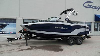 BOATZON | MasterCraft NXT21 2025