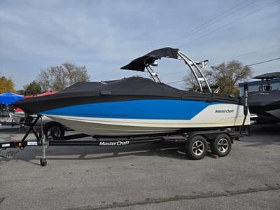 BOATZON | 2016 MasterCraft NXT22