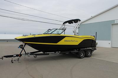 BOATZON | MasterCraft NXT22 2018