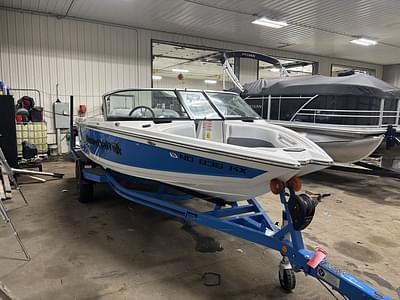 BOATZON | MasterCraft ProStar 2020