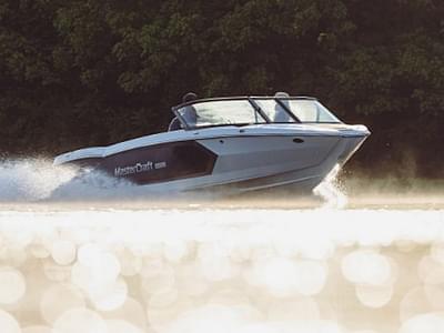 BOATZON | MasterCraft ProStar 2025