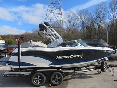 BOATZON | 2017 MasterCraft X20