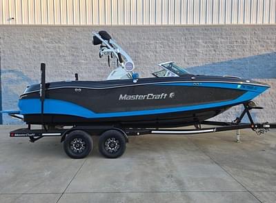 BOATZON | MasterCraft X22 2019