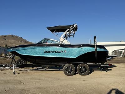 BOATZON | MasterCraft X22 2020