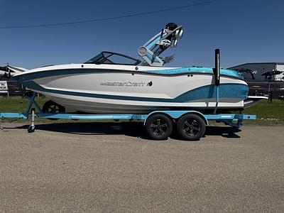 BOATZON | MasterCraft X22 2023