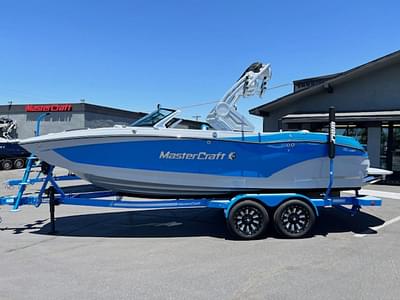 BOATZON | MasterCraft X22 2024