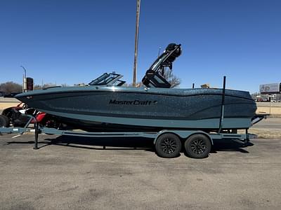 BOATZON | MasterCraft X24 2025