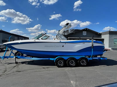 BOATZON | MasterCraft X26 2022