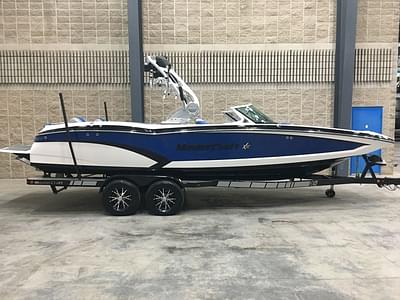 BOATZON | MasterCraft X46 2015