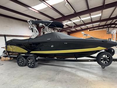 BOATZON | MasterCraft X46 2015