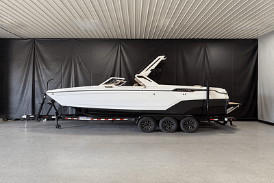 BOATZON | Mastercraft XSTAR 2025