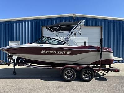BOATZON | MasterCraft XT20 2022
