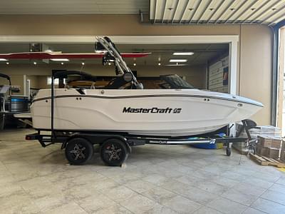 BOATZON | MasterCraft XT20 2024