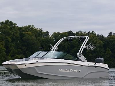 BOATZON | MasterCraft XT20 2025