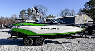 BOATZON | 2018 MasterCraft XT21